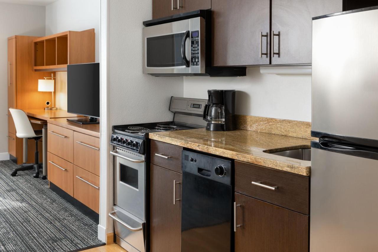 Towneplace Suites By Marriott Sacramento Розвилл Экстерьер фото