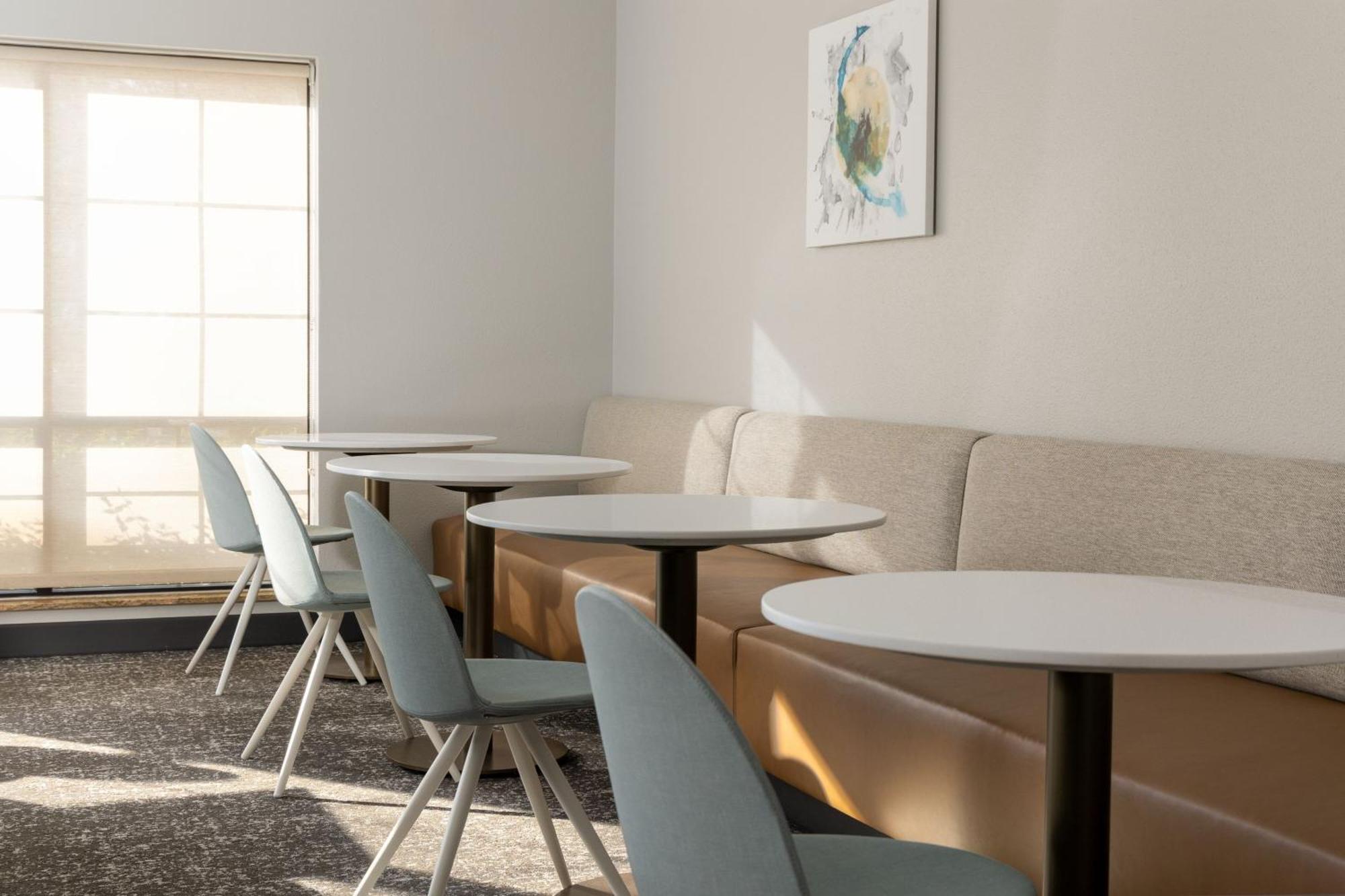 Towneplace Suites By Marriott Sacramento Розвилл Экстерьер фото