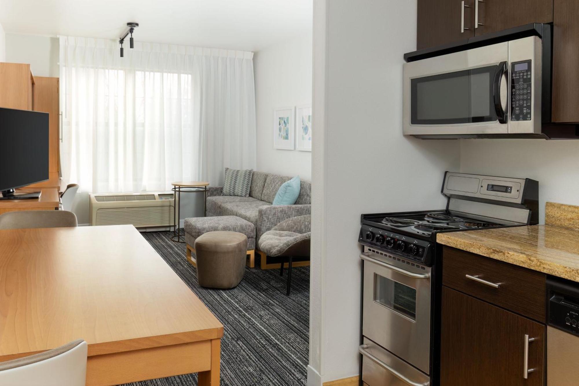 Towneplace Suites By Marriott Sacramento Розвилл Экстерьер фото