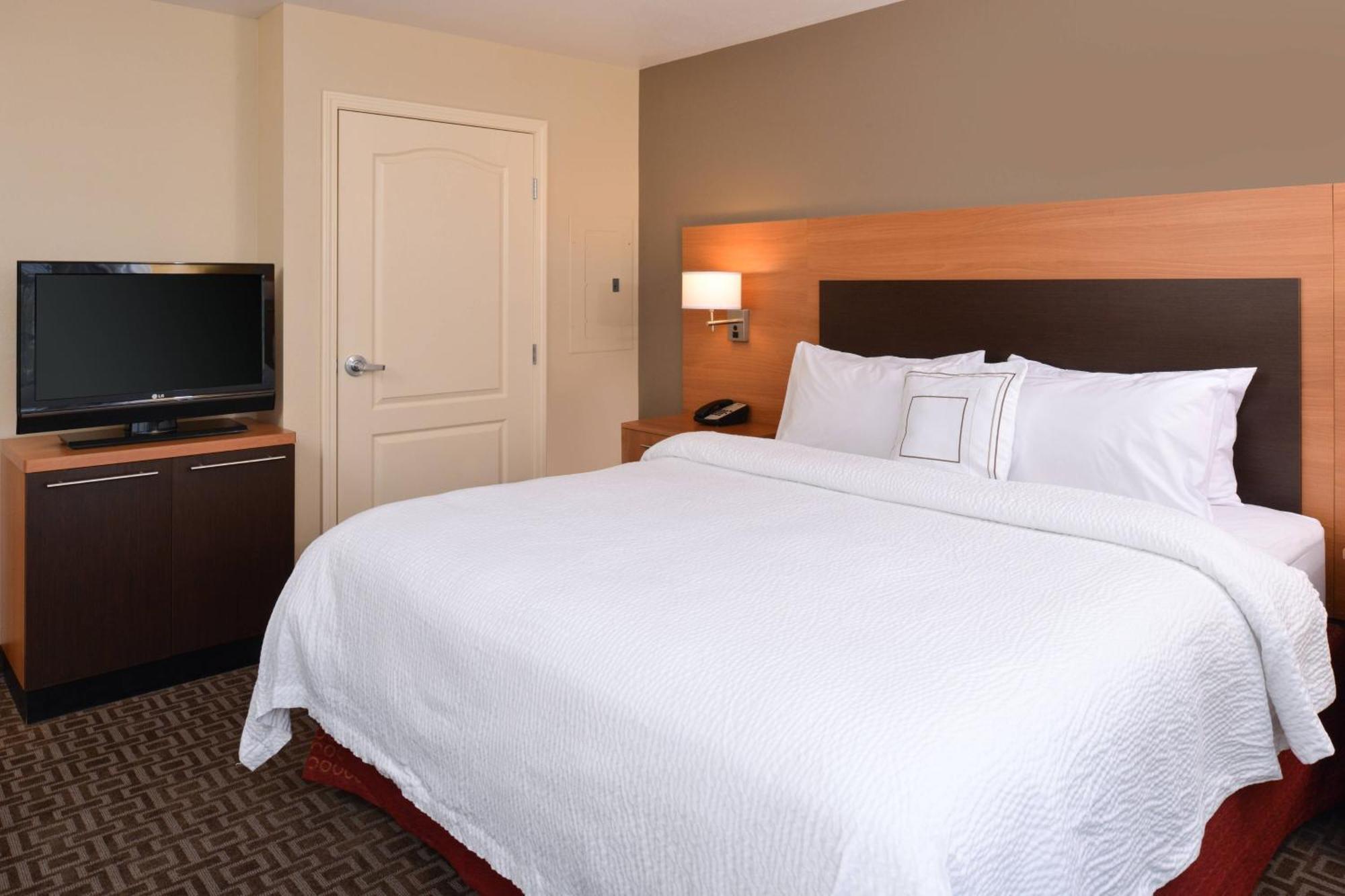 Towneplace Suites By Marriott Sacramento Розвилл Экстерьер фото