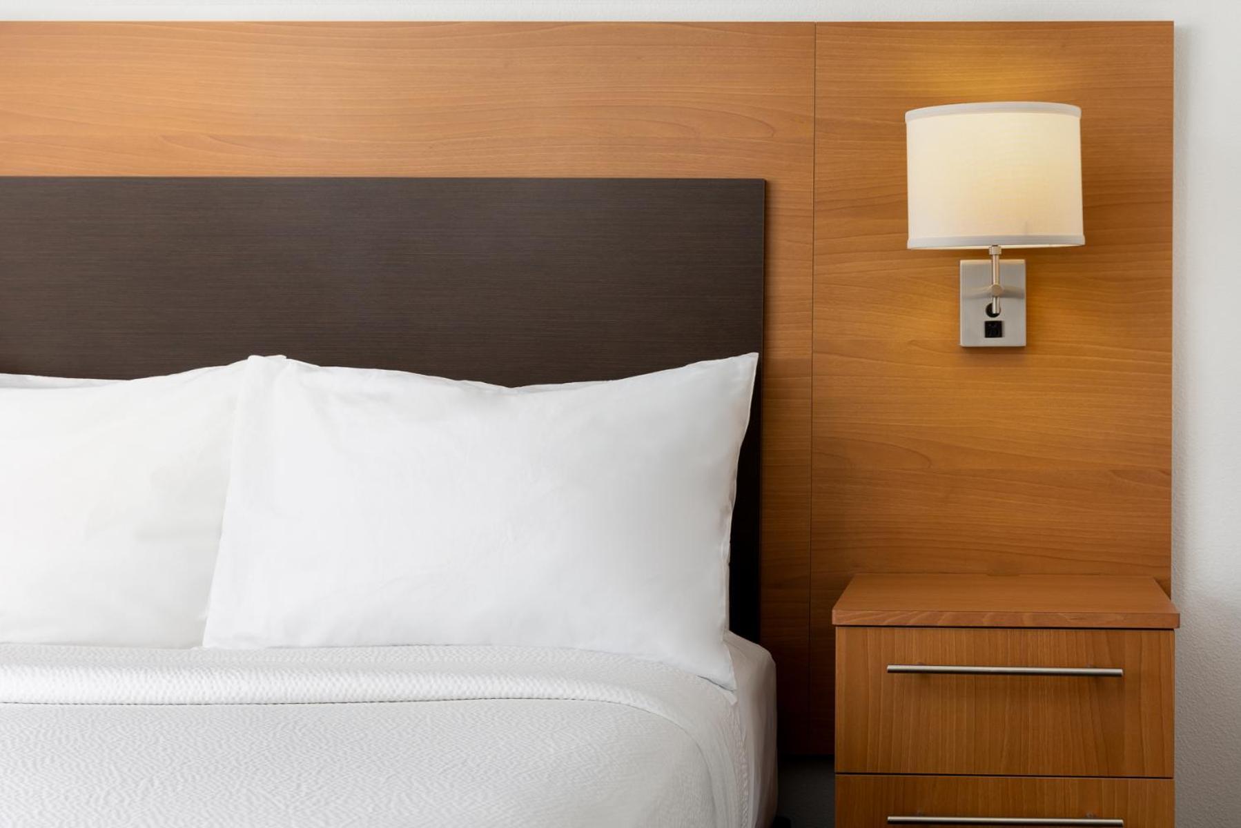 Towneplace Suites By Marriott Sacramento Розвилл Экстерьер фото