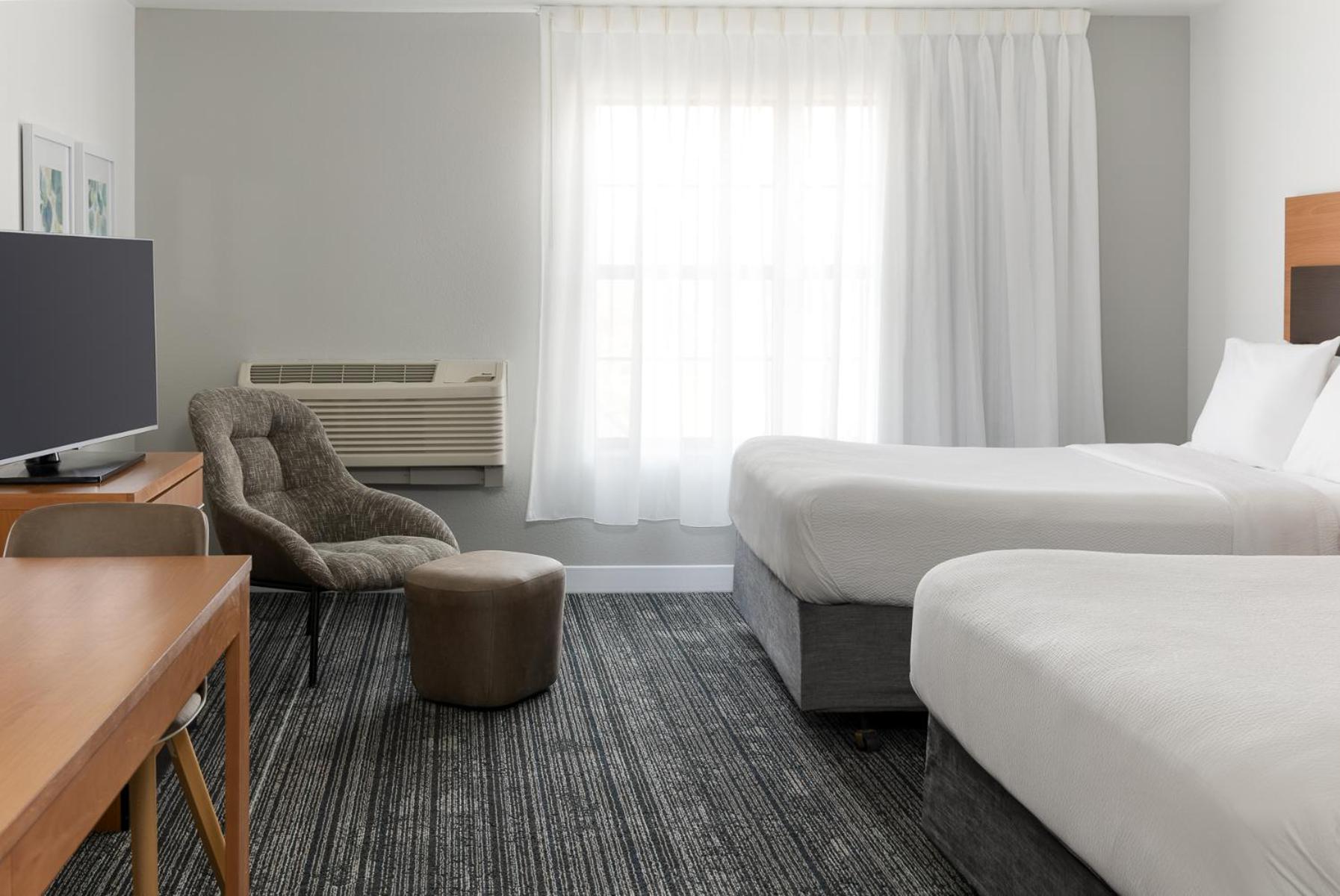 Towneplace Suites By Marriott Sacramento Розвилл Экстерьер фото