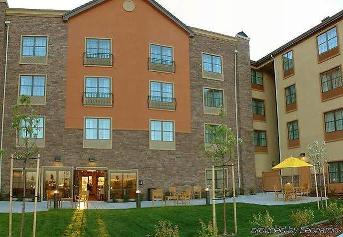 Towneplace Suites By Marriott Sacramento Розвилл Экстерьер фото