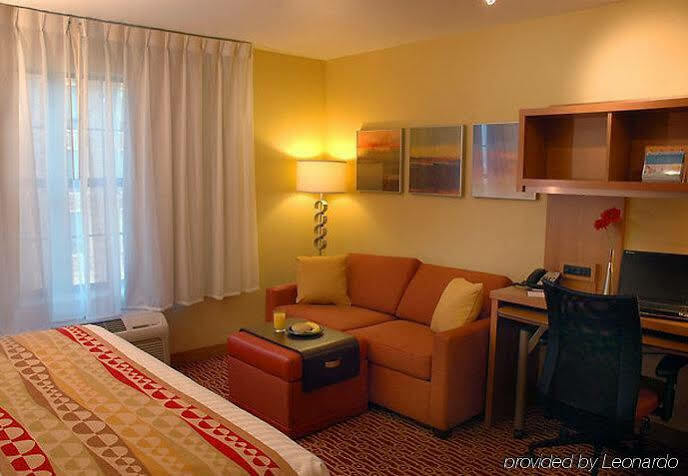 Towneplace Suites By Marriott Sacramento Розвилл Экстерьер фото